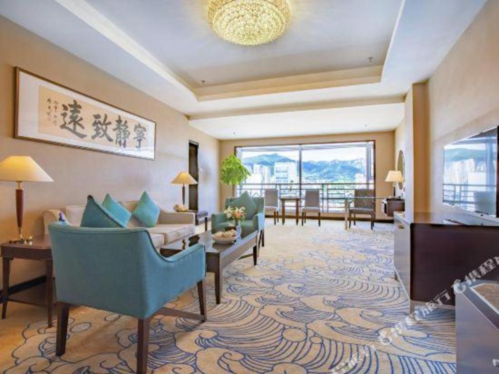 Qingdao Blue Horizon Hotel Laoshan Exterior foto